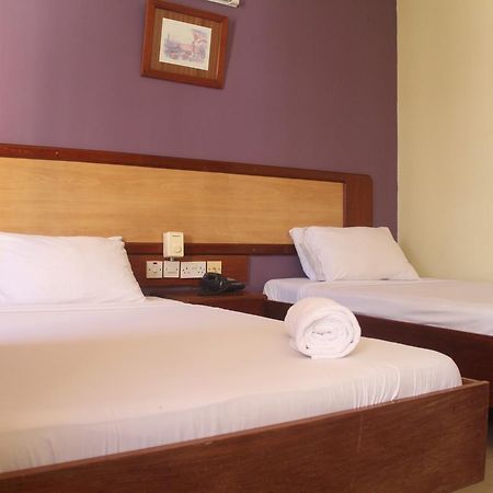 Iris Hotel Darüsselam Dış mekan fotoğraf